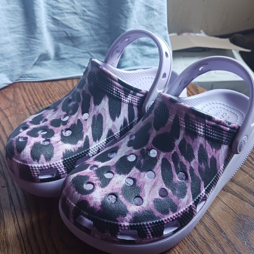 Kids Purple Cheetah Crocs